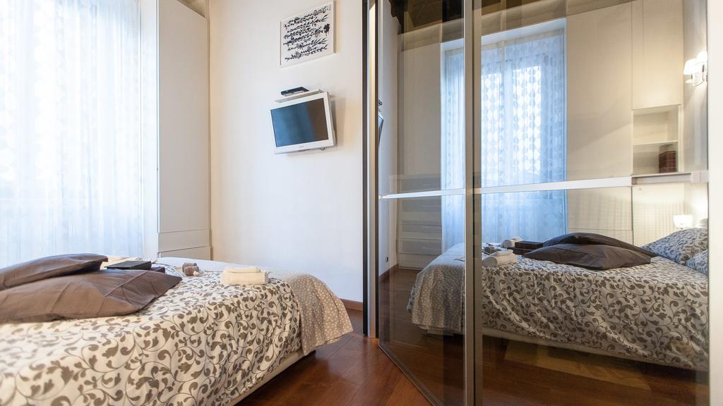 Apartment In Mial House *